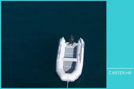Tenders under scrutiny: New navigation rules yacht charter companies must know