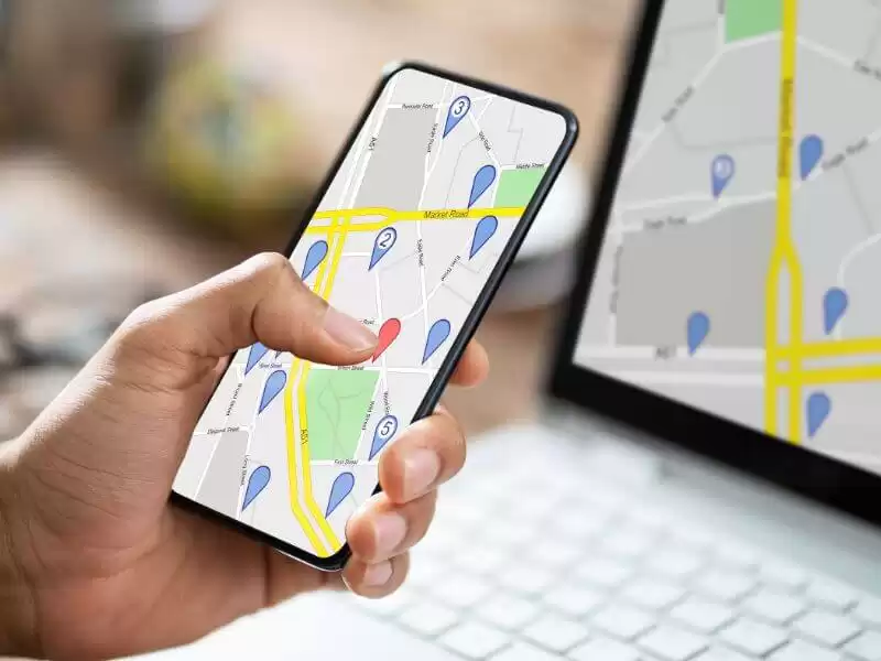 Postavite svoj Google Business profil na svom mobilnom telefonu uz pomoć Google Maps, a na računalu putem Google Search.
