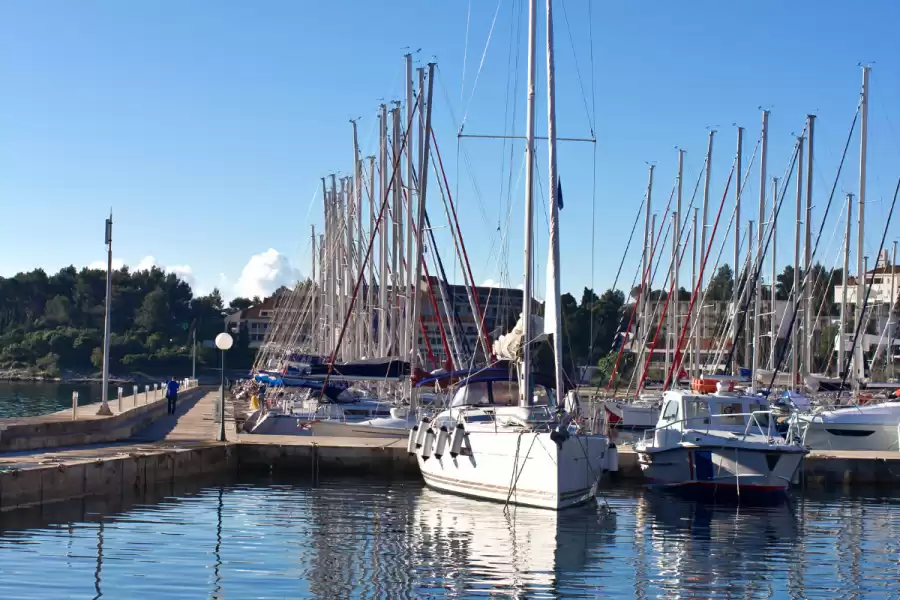 Plovilo Baza Marina Čarter Najam Plovidba Korčula Korkyra